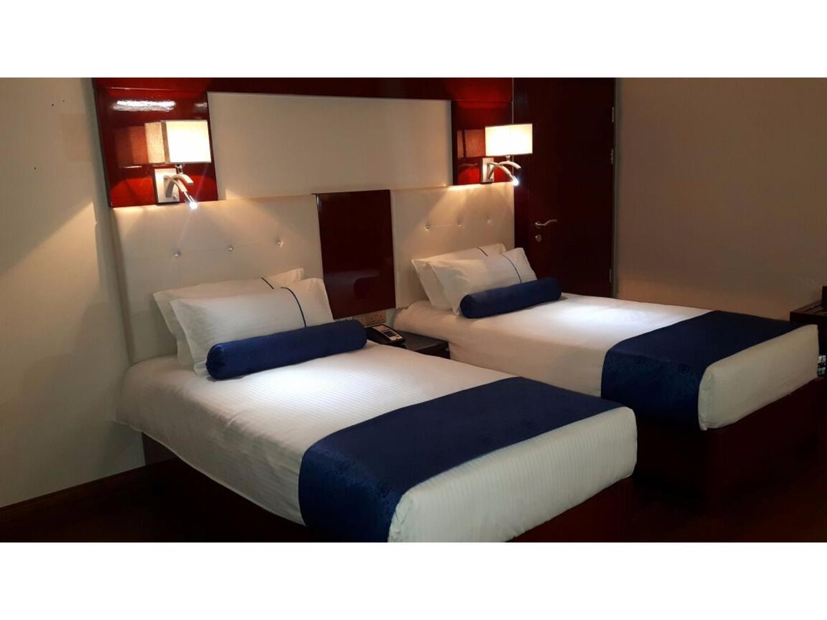 Golden Tulip Headington Ξενοδοχείο Μουσκάτ Εξωτερικό φωτογραφία